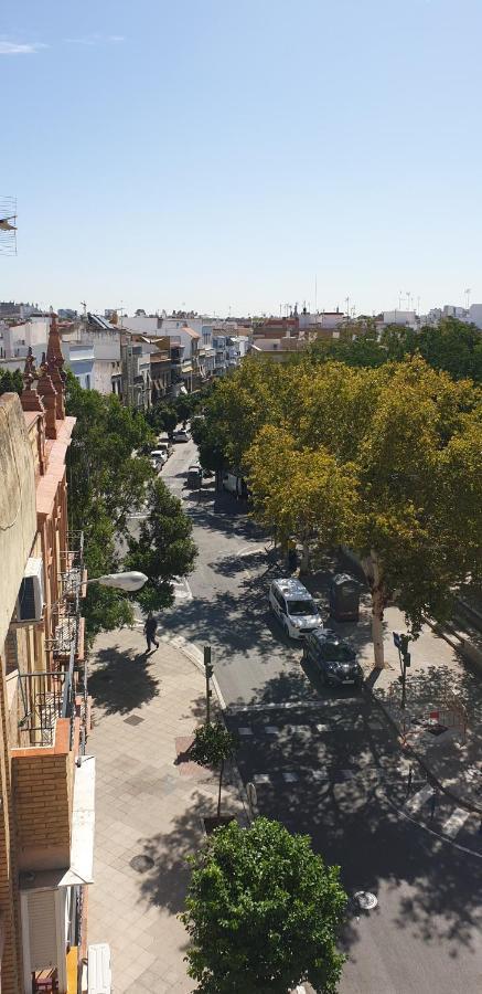 Atico Aire De Triana Apartment Seville Luaran gambar