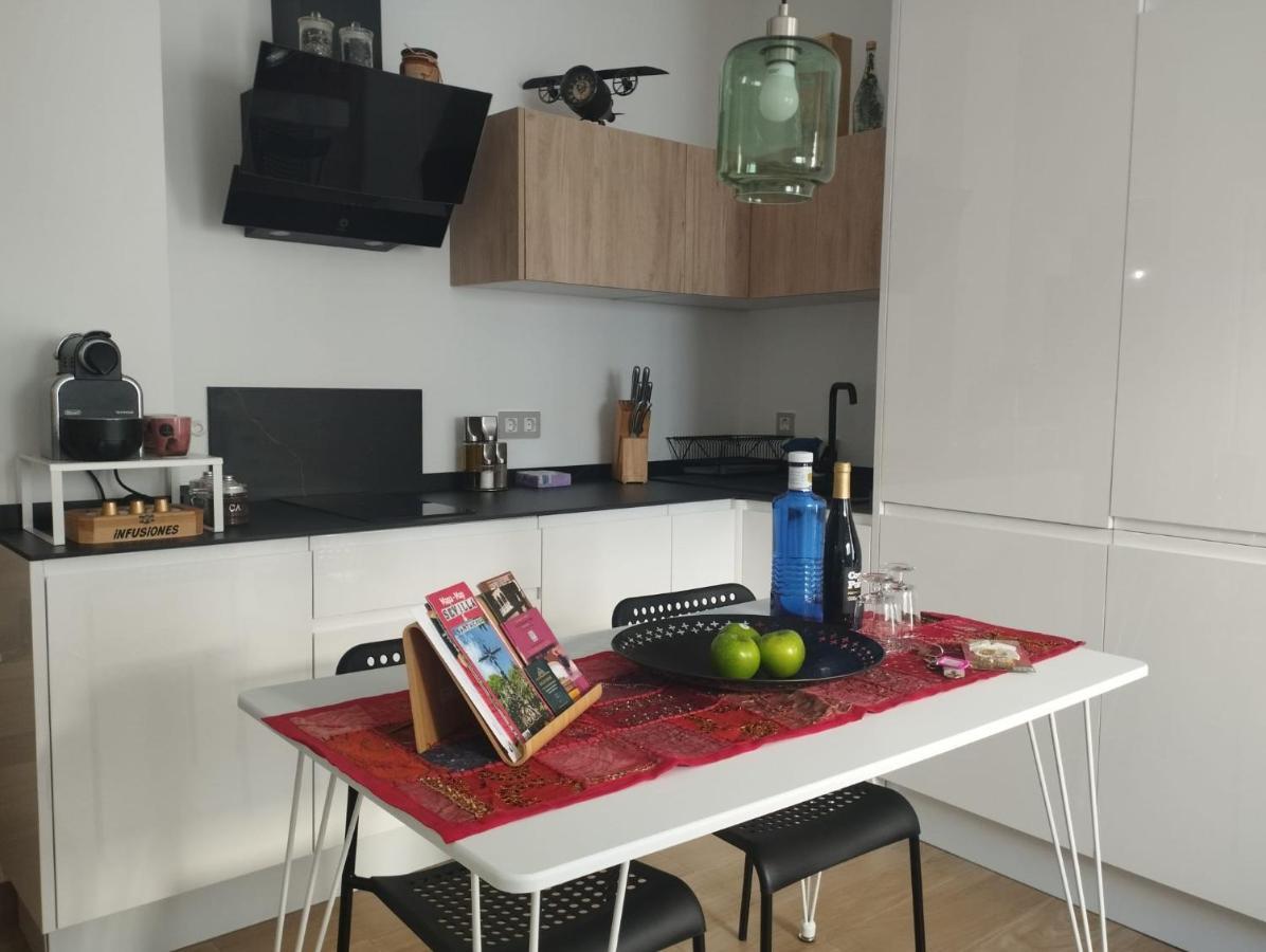 Atico Aire De Triana Apartment Seville Luaran gambar