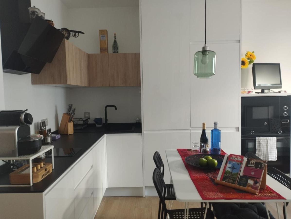 Atico Aire De Triana Apartment Seville Luaran gambar